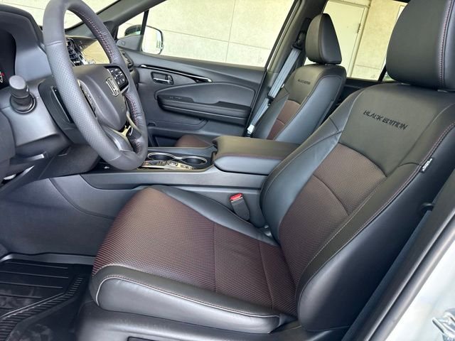 New 2026 Platinum White Pearl Honda Black Edition image 34