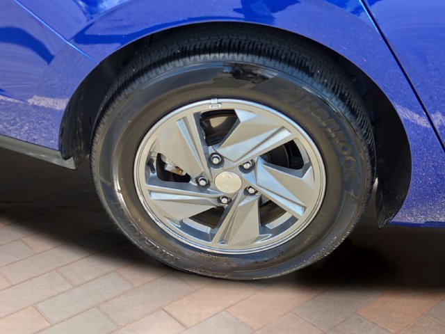 Used 2026 Intense Blue Hyundai SE image 4