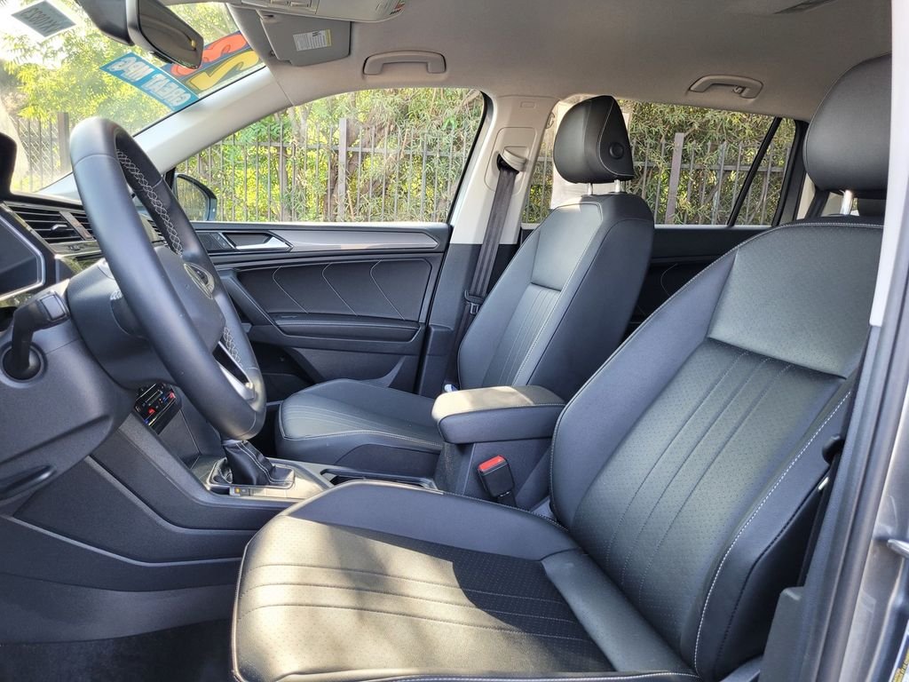 Used 2023 Gray Volkswagen 2.0T SE image 12