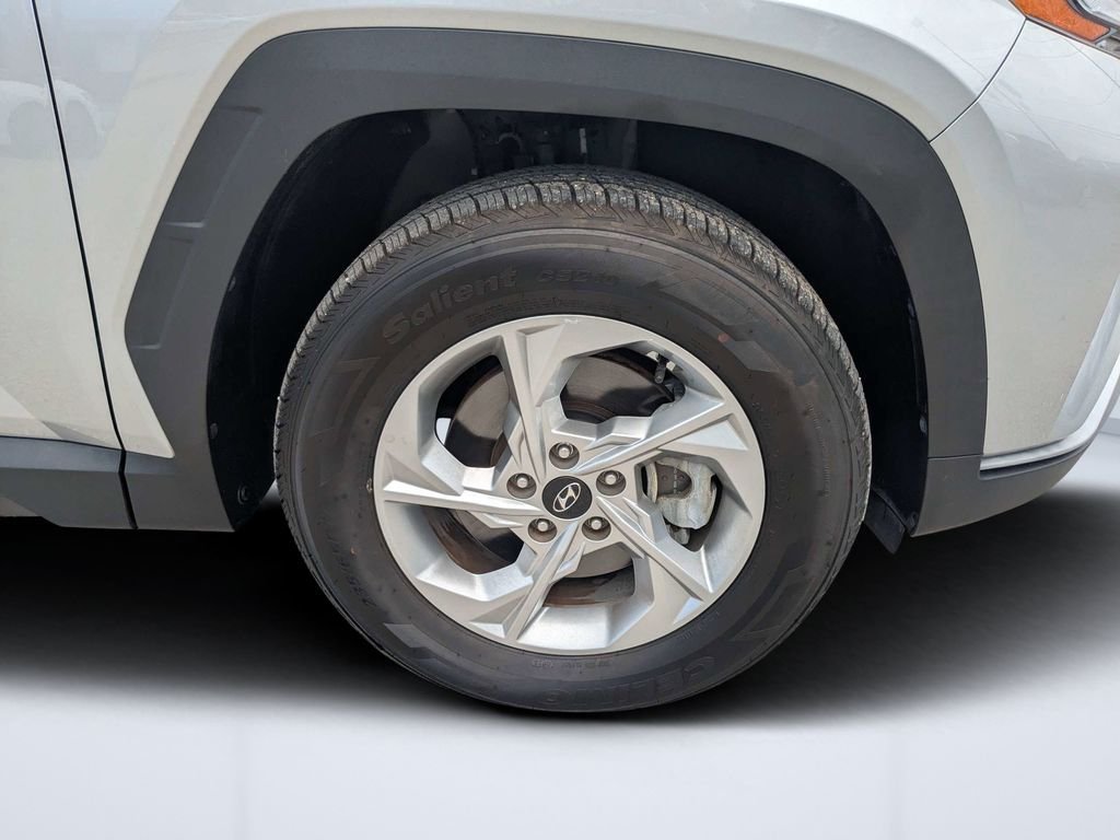 Certified Used 2023 Silver Hyundai SE image 10