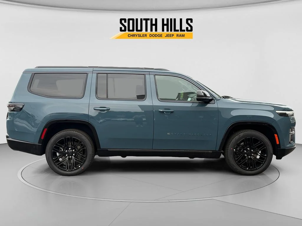New 2026 Steel Blue Exterior Paint Jeep Limited Reserve image 6