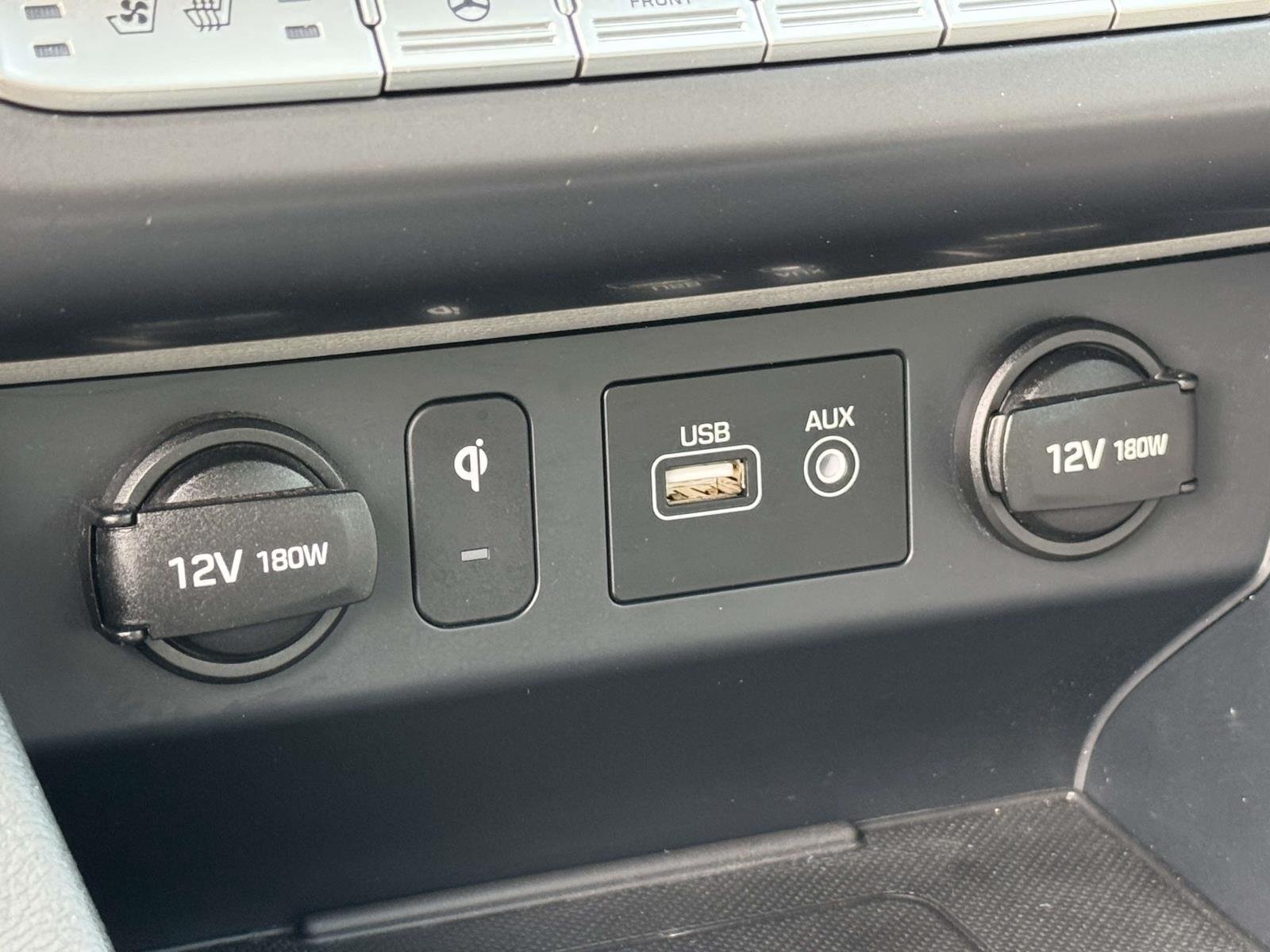 Used 2019 Symphony Silver Hyundai Limited image 19