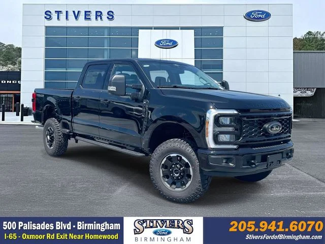 New 2026 Agate Black Metallic Ford XLT image 1