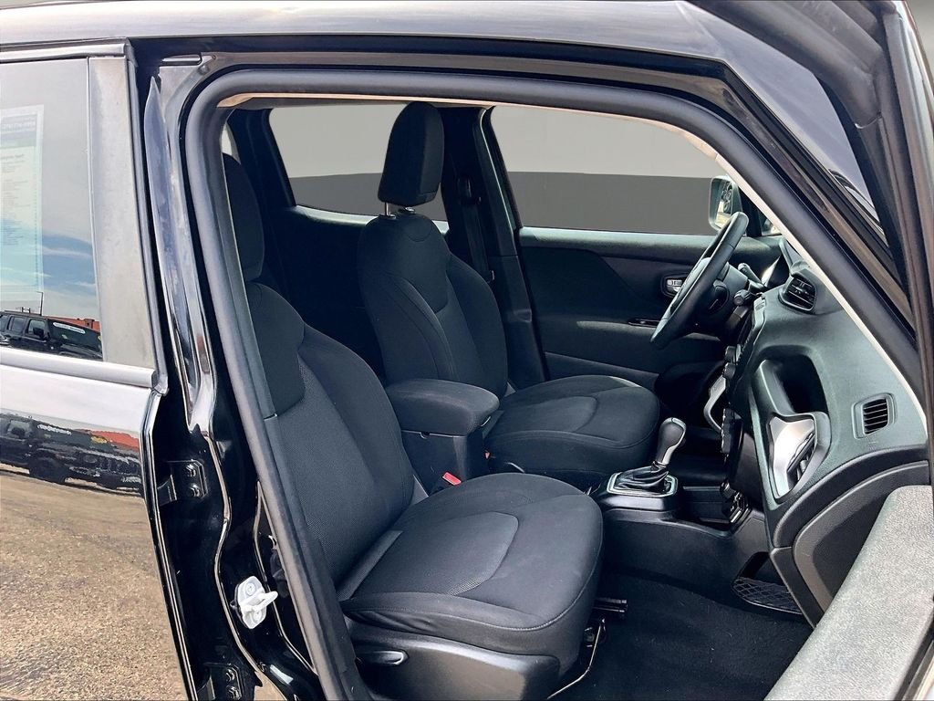 Used 2020 Black Jeep Sport image 31