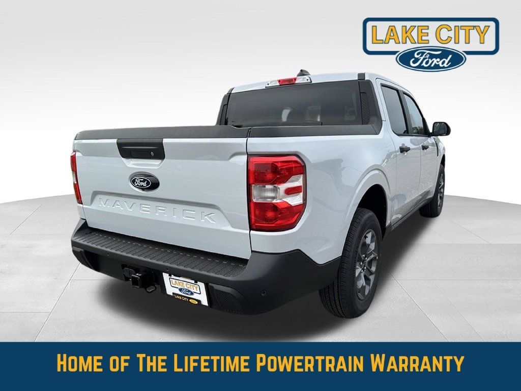 New 2026 Space White Metallic Ford XLT image 5