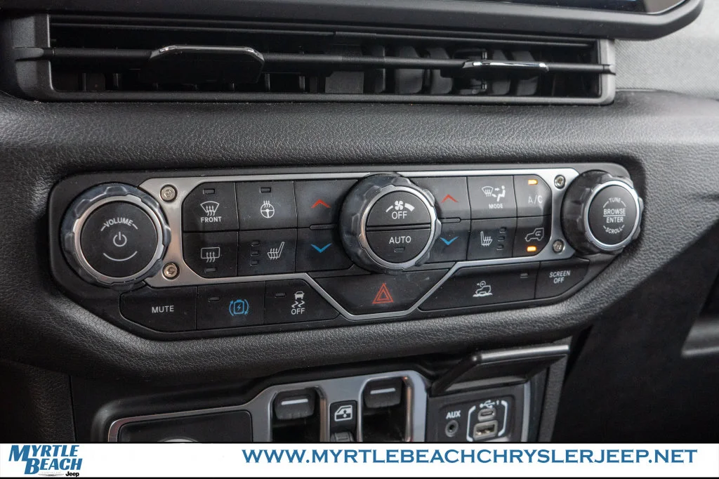 Used 2024 Bikini Pearl Coat Jeep Willys 4xe image 24