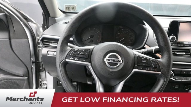 Used 2022 Silver Nissan 2.5 S image 22