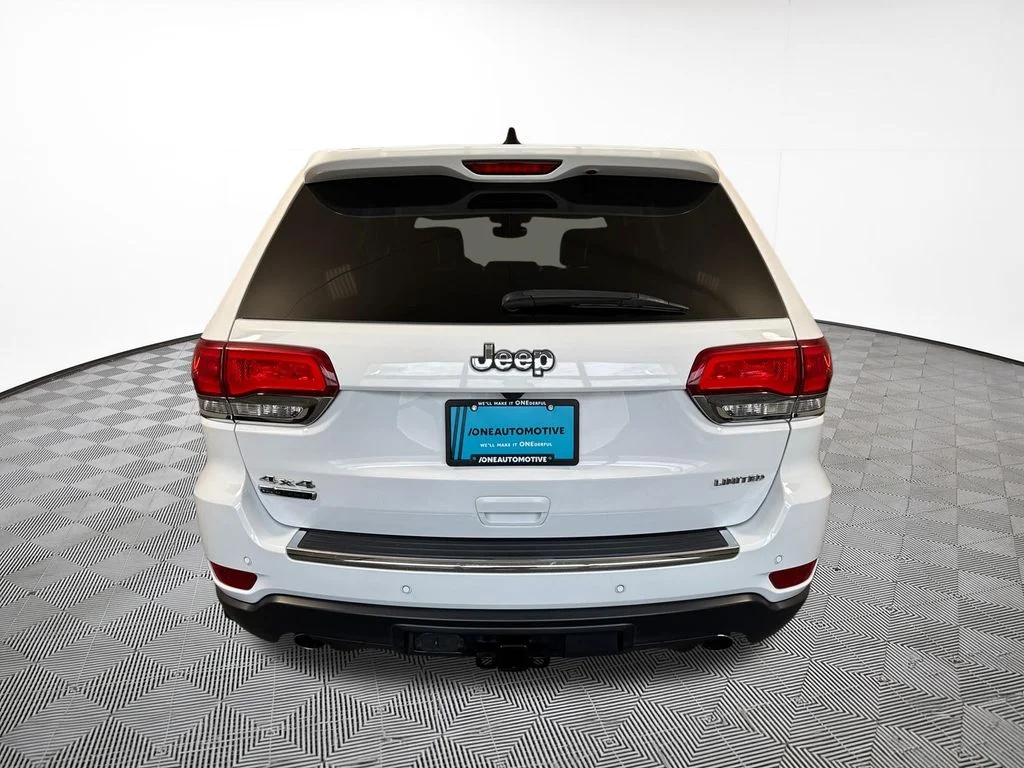 Used 2018 White Jeep Limited image 10