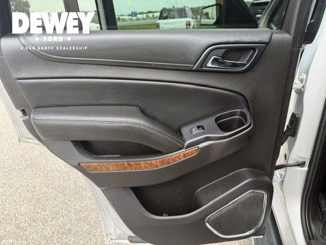 Used 2016 Silver Ice Metallic Chevrolet LTZ image 24