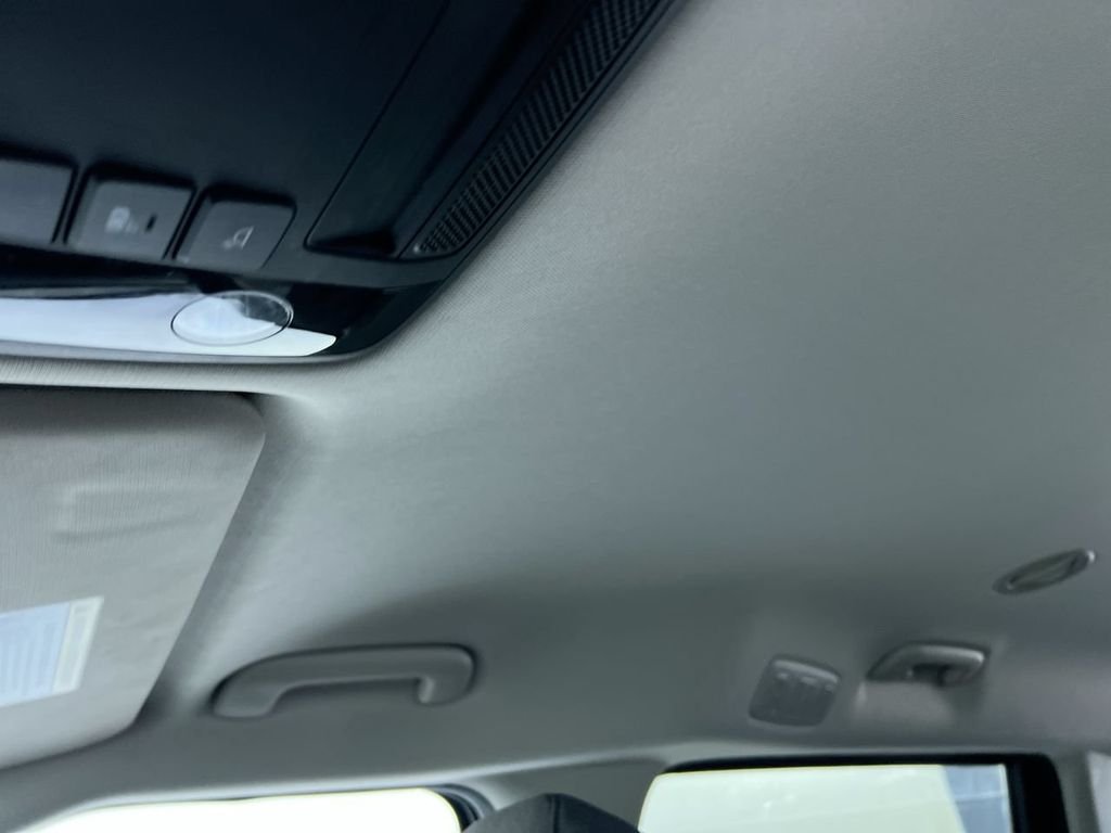 Certified Used 2024  Kia LX image 18