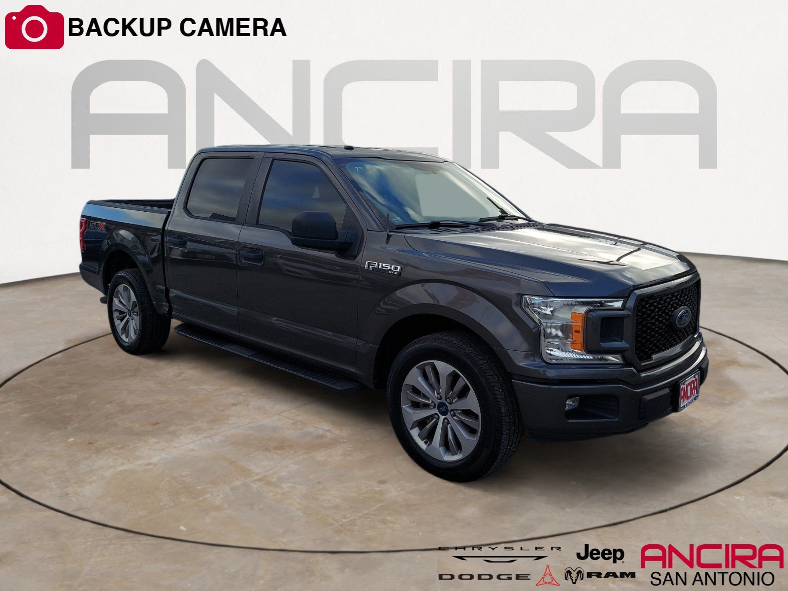 Used 2018 Magnetic Metallic Ford XL image 1
