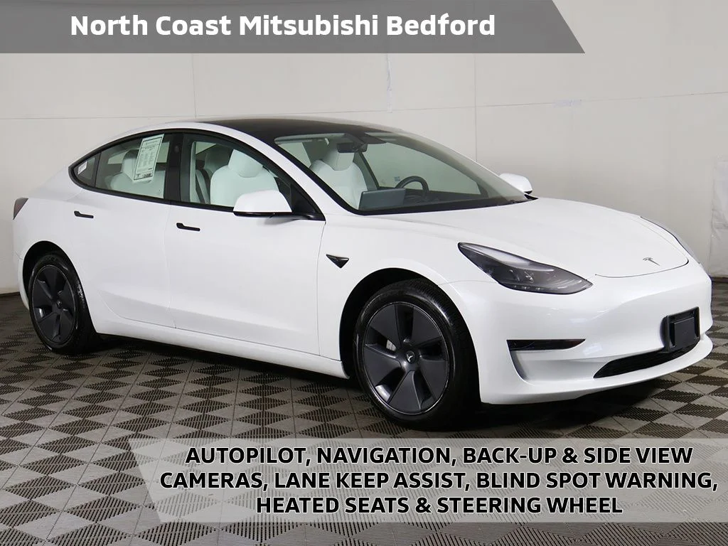 2023 Tesla Model 3 -'s photo