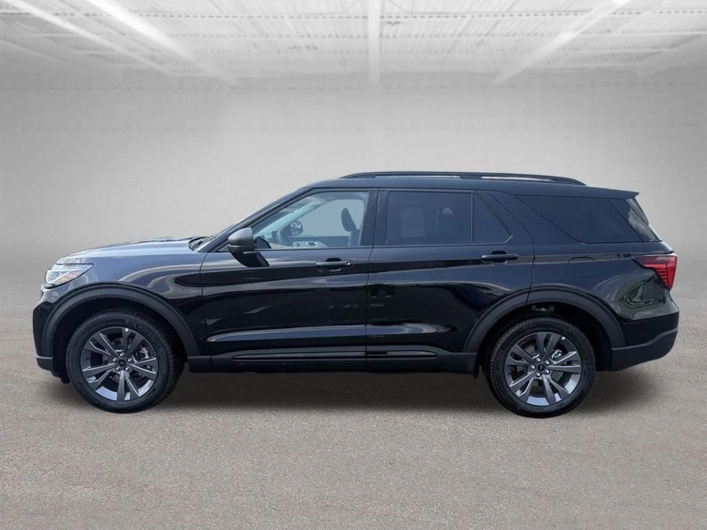 New 2026 Agate Black Metallic Ford Active image 8