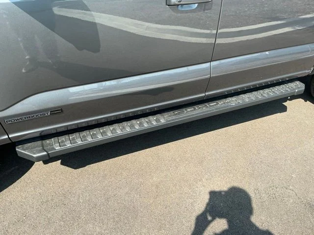 New 2026 Carbonized Gray Metallic Ford Lariat® image 3