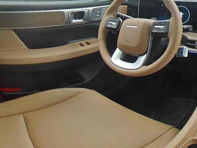 New 2027 White Hyundai Limited AWD image 36