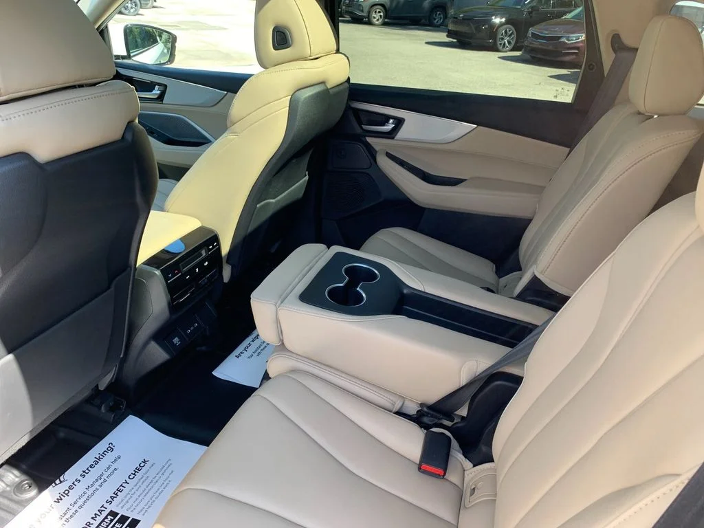 Used 2025 White Acura Base image 14