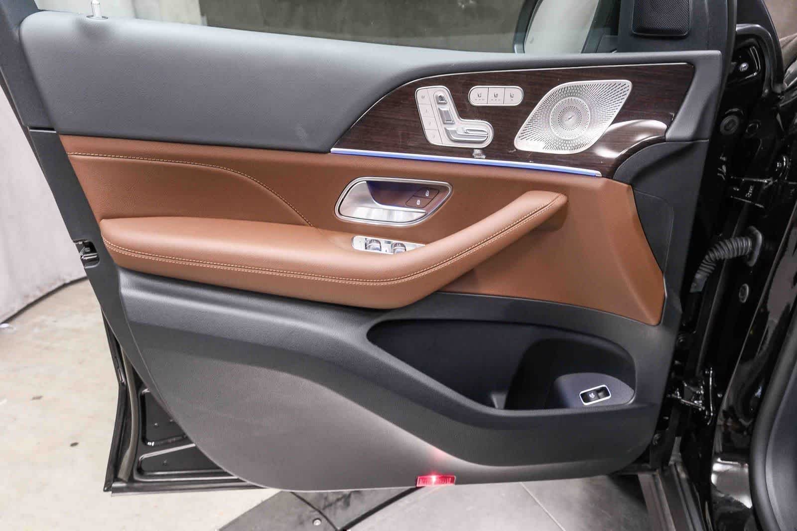 2026 Mercedes-Benz GLS Base - Photo 49