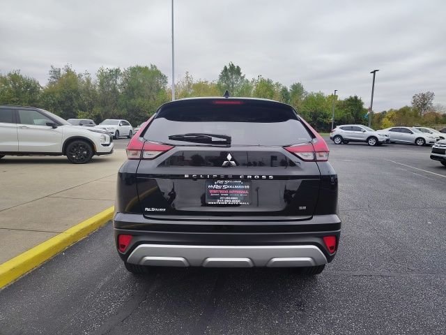 New 2026 Black Mitsubishi SE image 6