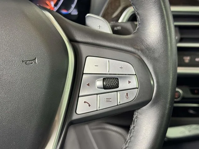 Used 2024 Black BMW xDrive30i image 24