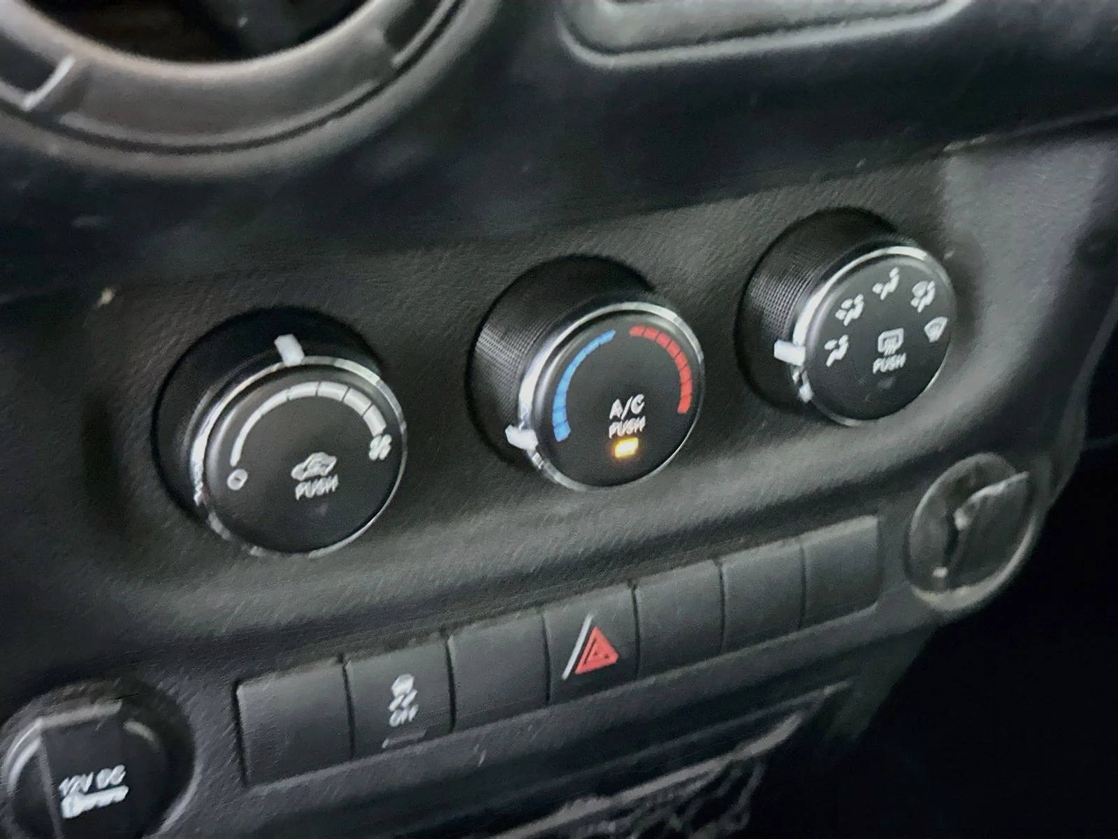 Used 2018 Black Clearcoat Jeep Sport image 14