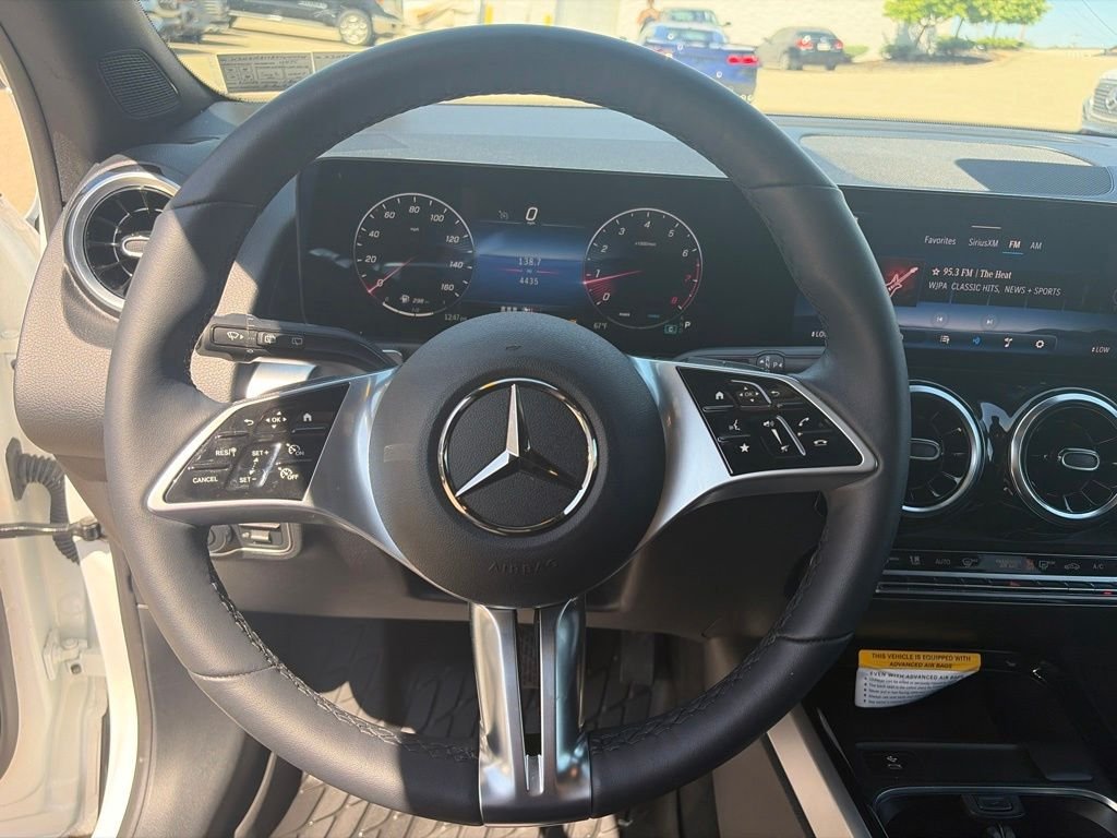 Used 2026 White Mercedes-Benz GLB 250 image 13