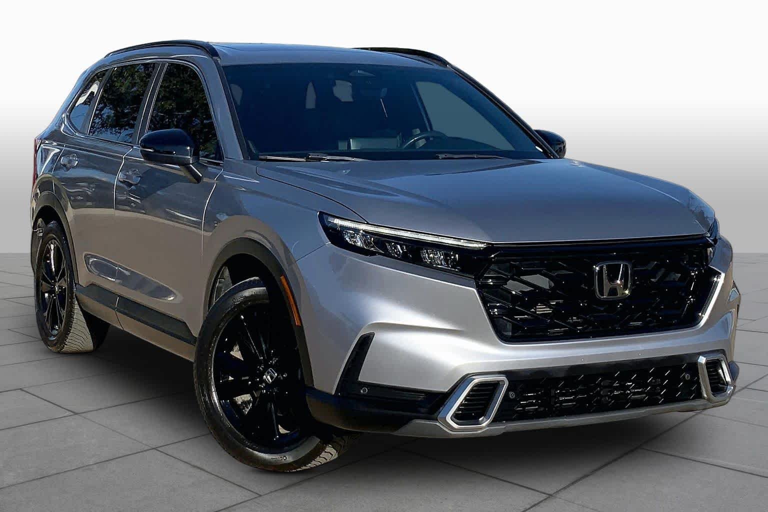 Certified Used 2023 Lunar Silver Metallic Honda Sport Touring image 3