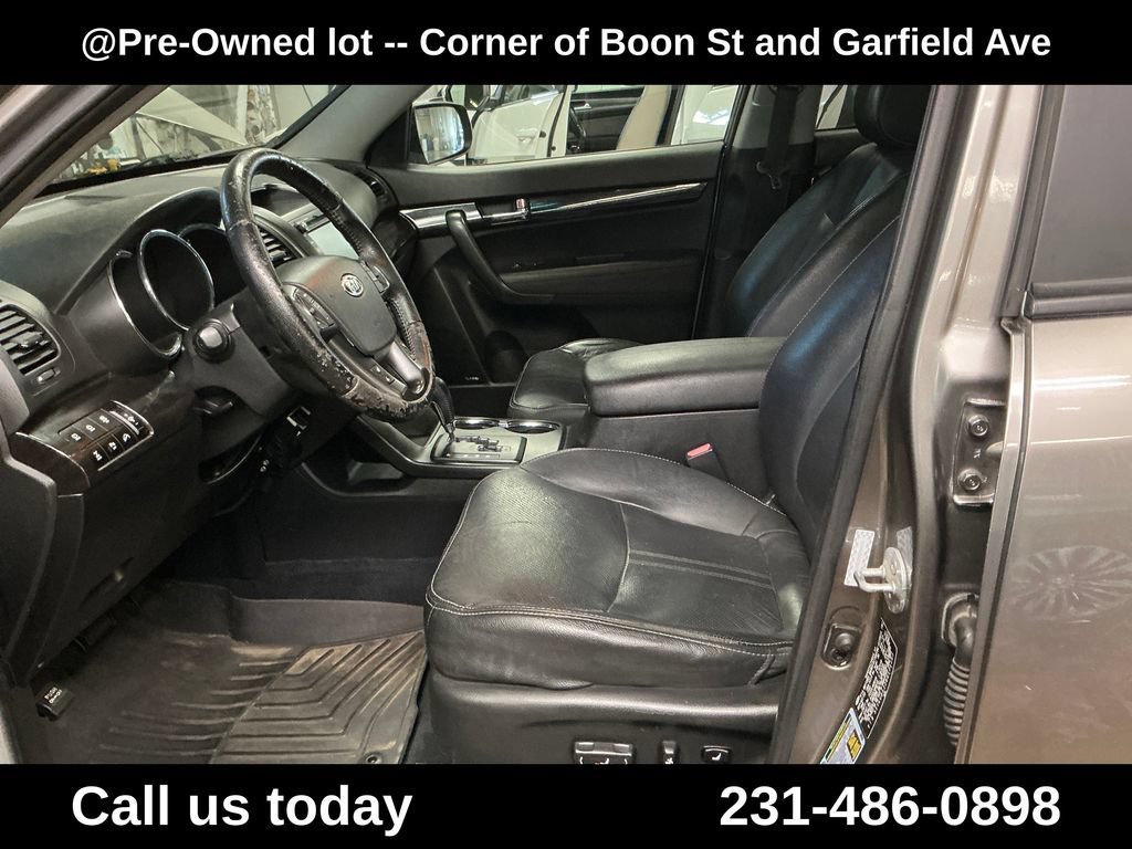 Used 2011  Kia EX image 15