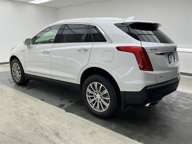 Certified Used 2017 Crystal White Tricoat Cadillac Luxury AWD image 6