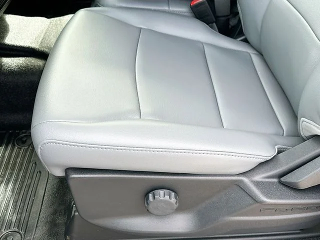 New 2024 Oxford White Ford XL image 12