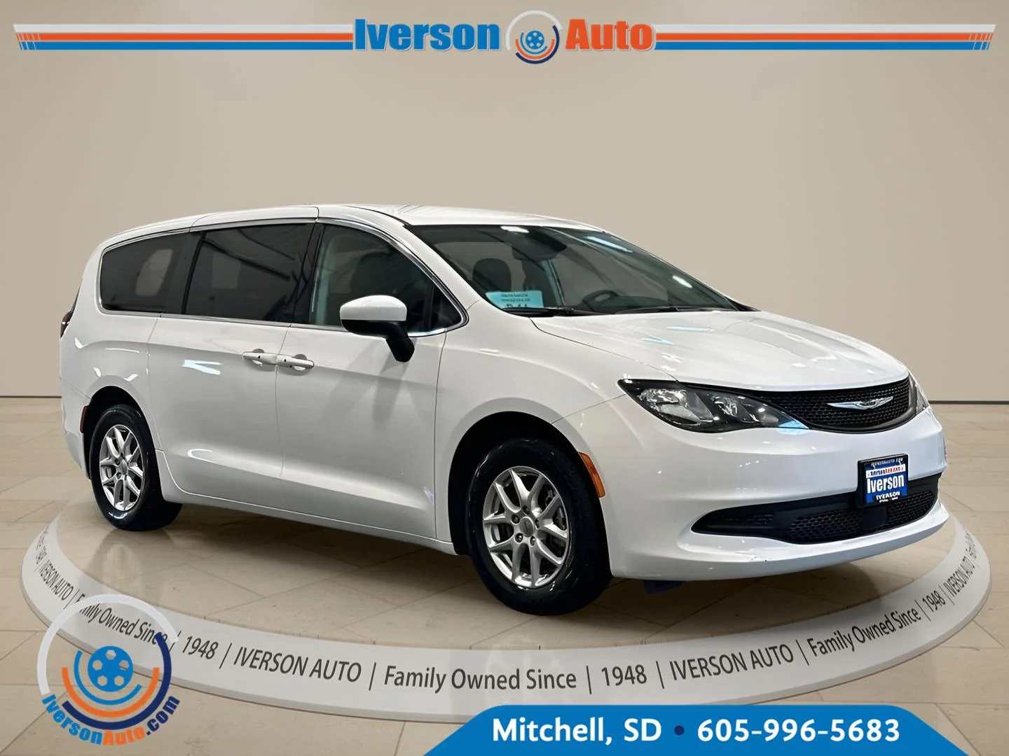 2023 Chrysler Voyager