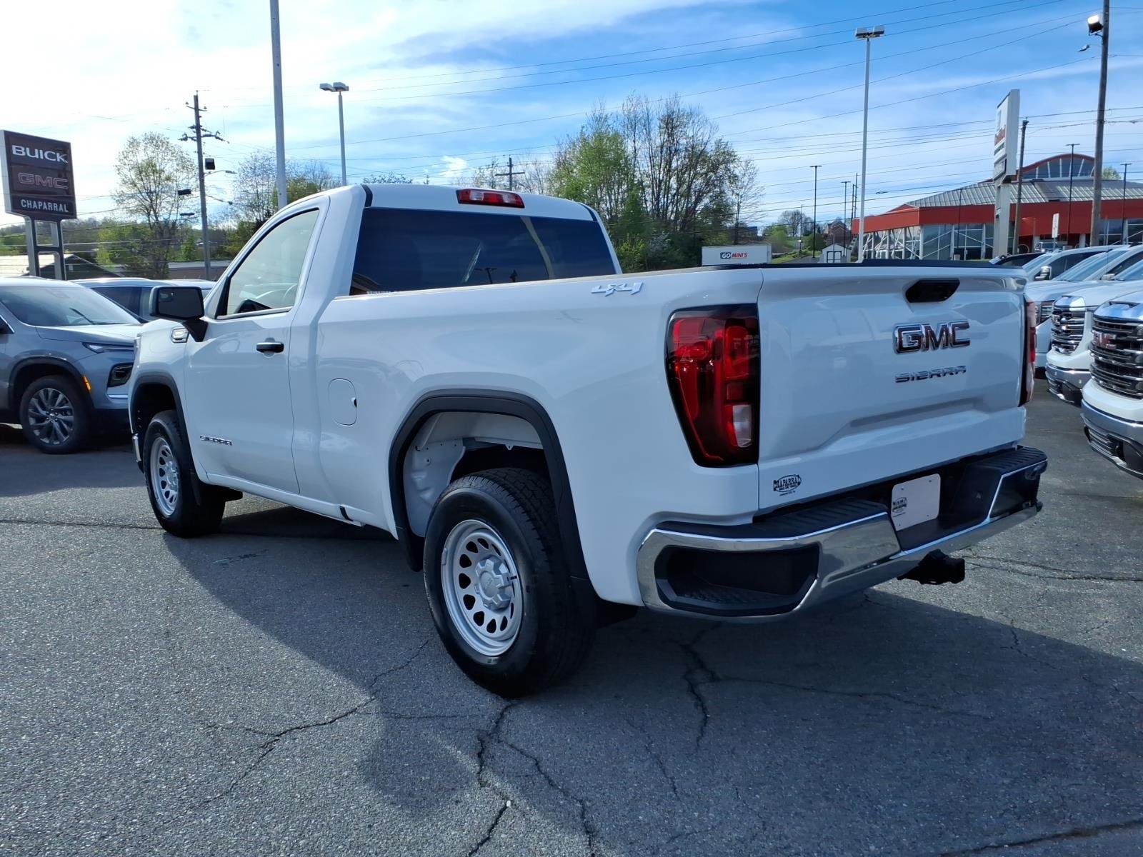 New 2026 Summit White GMC Pro image 3