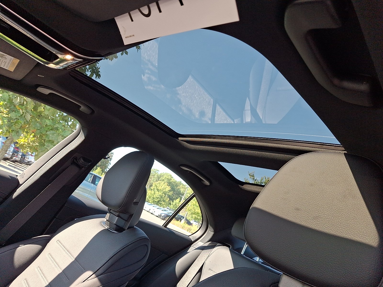 New 2026 Polar White Mercedes-Benz C 300 image 9