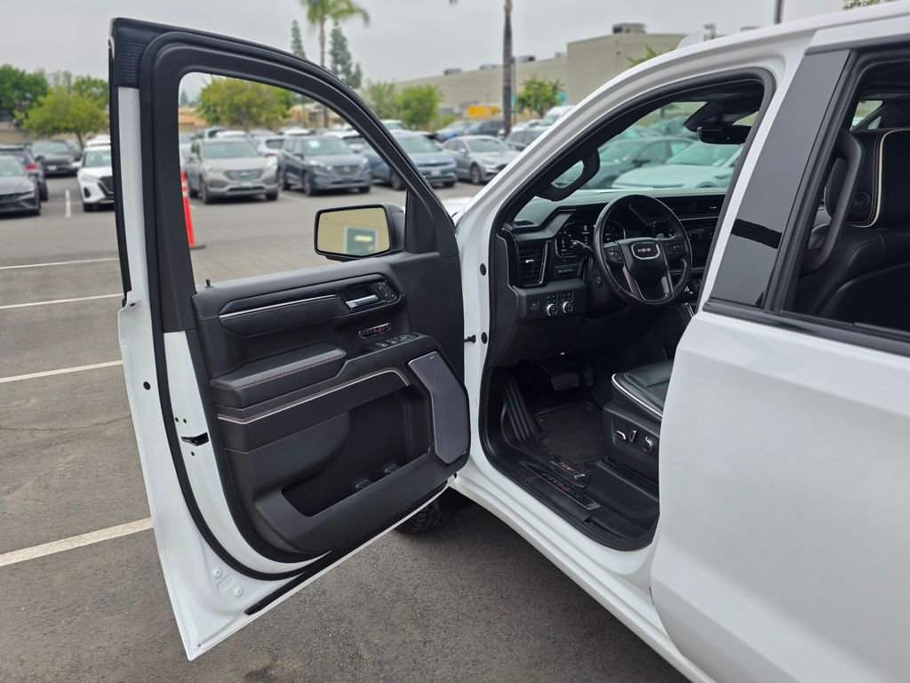 2023 GMC Sierra 1500 AT4X - Photo 39