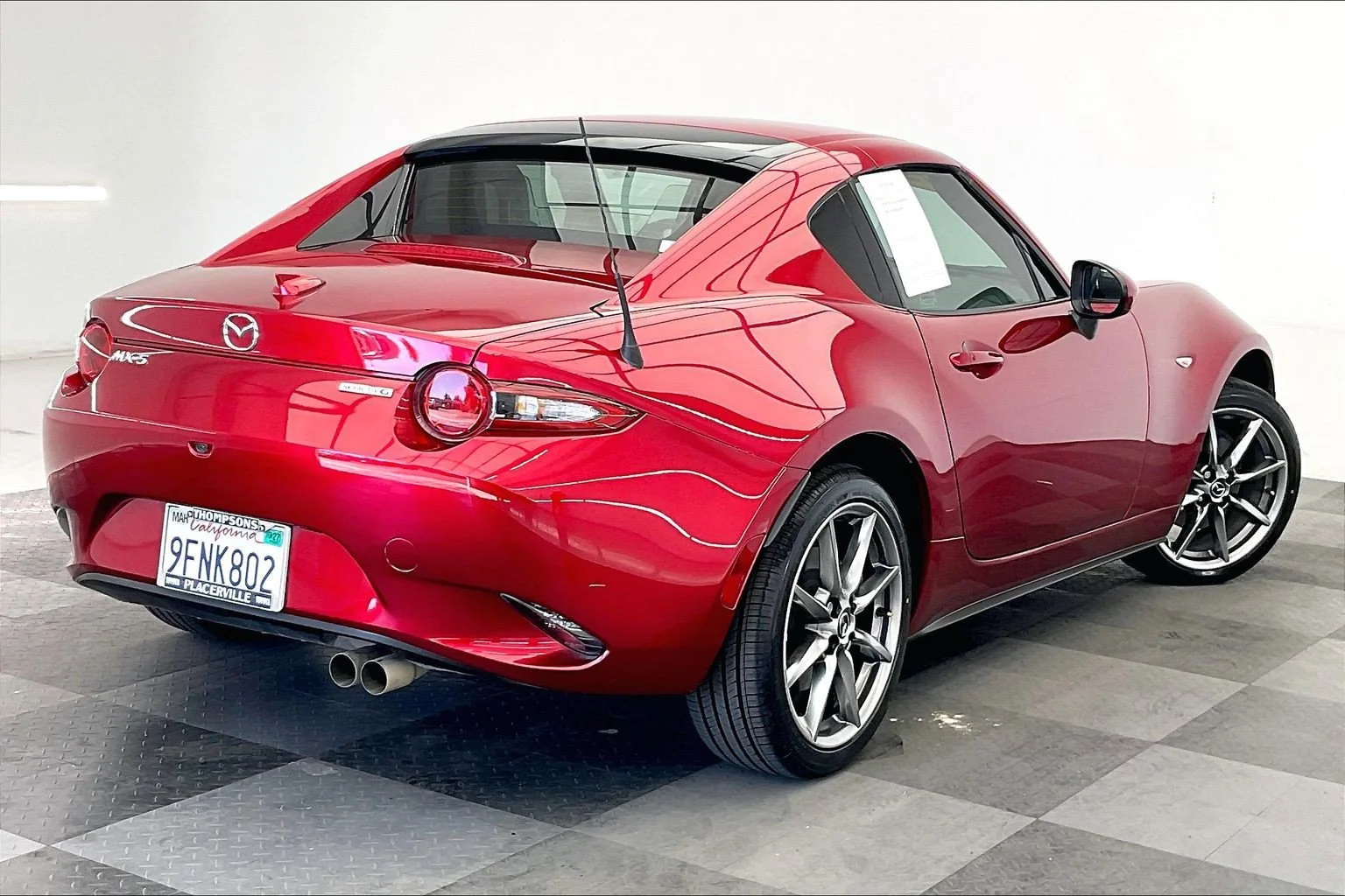 Used 2023 Soul Red Crystal Metallic Mazda Grand Touring image 12