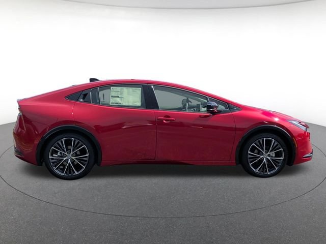 New 2026 Supersonic Red Toyota XLE image 7