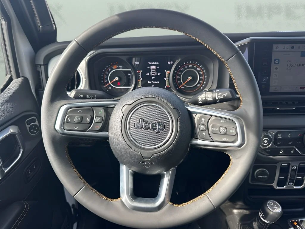 Used 2025 White Jeep Sahara image 12