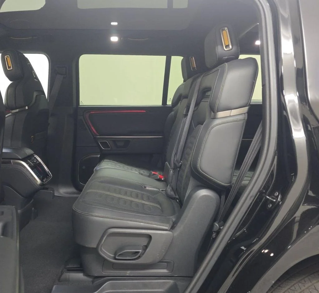 Used 2024 Black Rivian Adventure image 5
