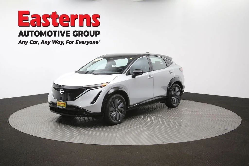 Used 2023 Silver Nissan ENGAGE image 53