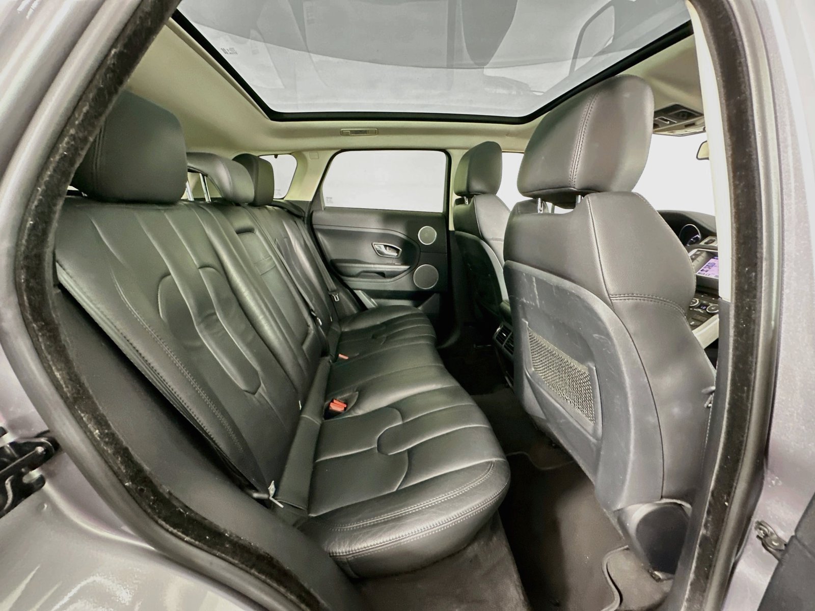 Used 2013 Gray Land Rover Pure image 29
