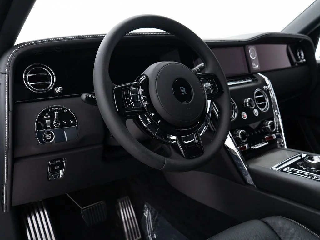 New 2027 Black Diamond Rolls-Royce  image 14