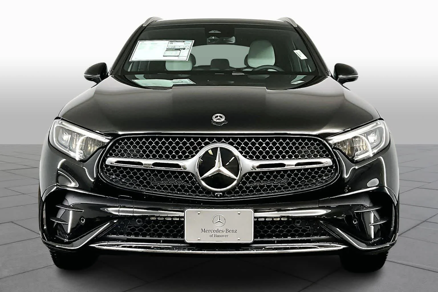 New 2026 Obsidian Black Metallic Mercedes-Benz GLC 300 image 3