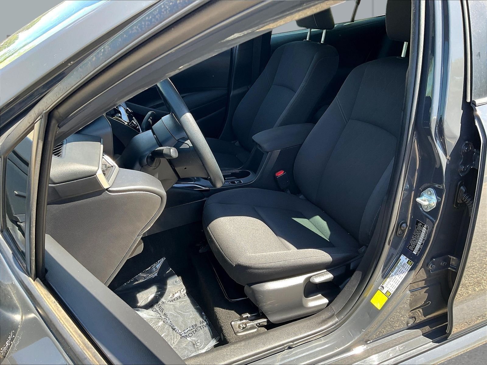 Used 2024  Toyota LE image 23