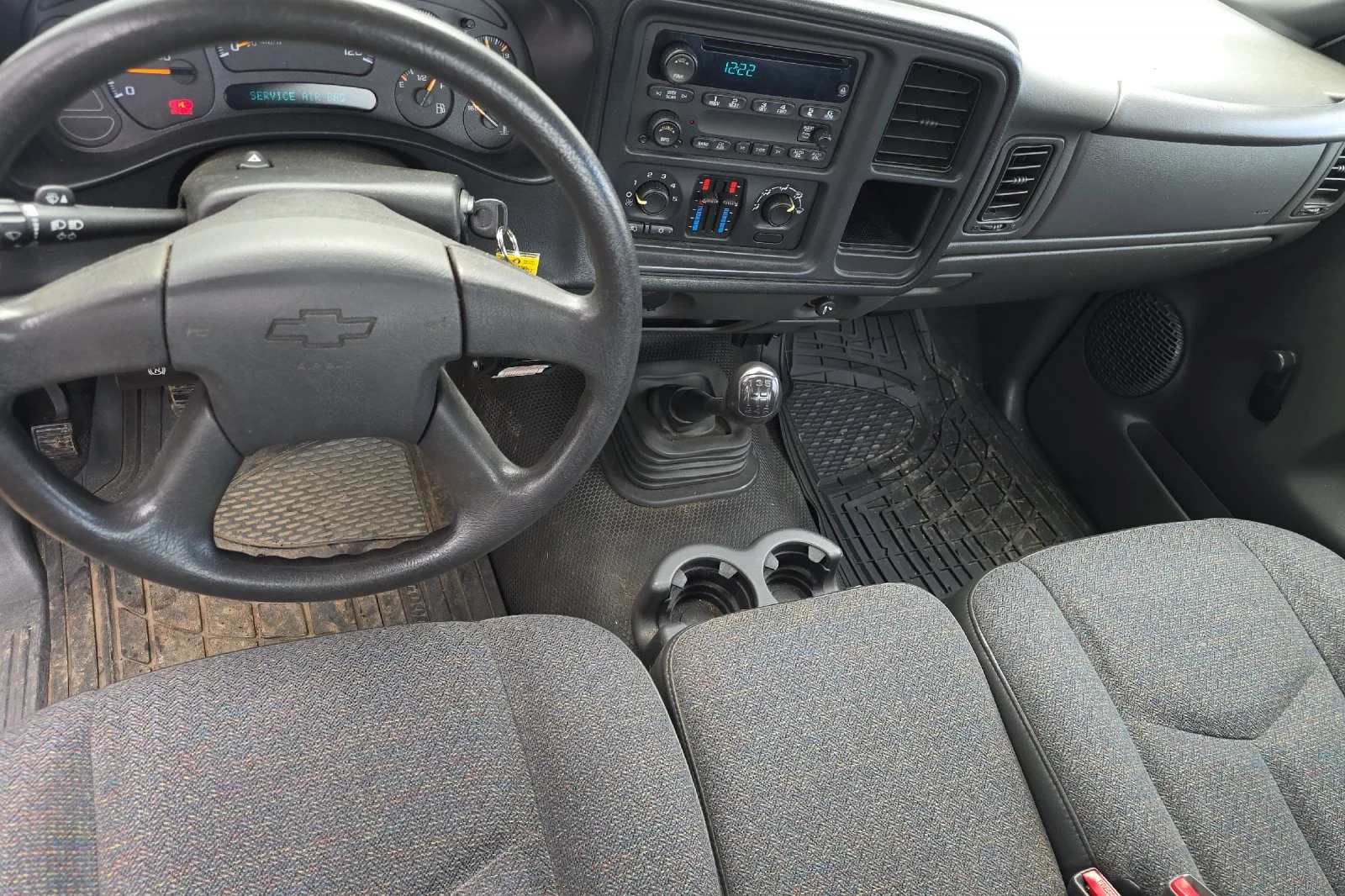 Used 2005 Summit White Chevrolet Work Truck image 10