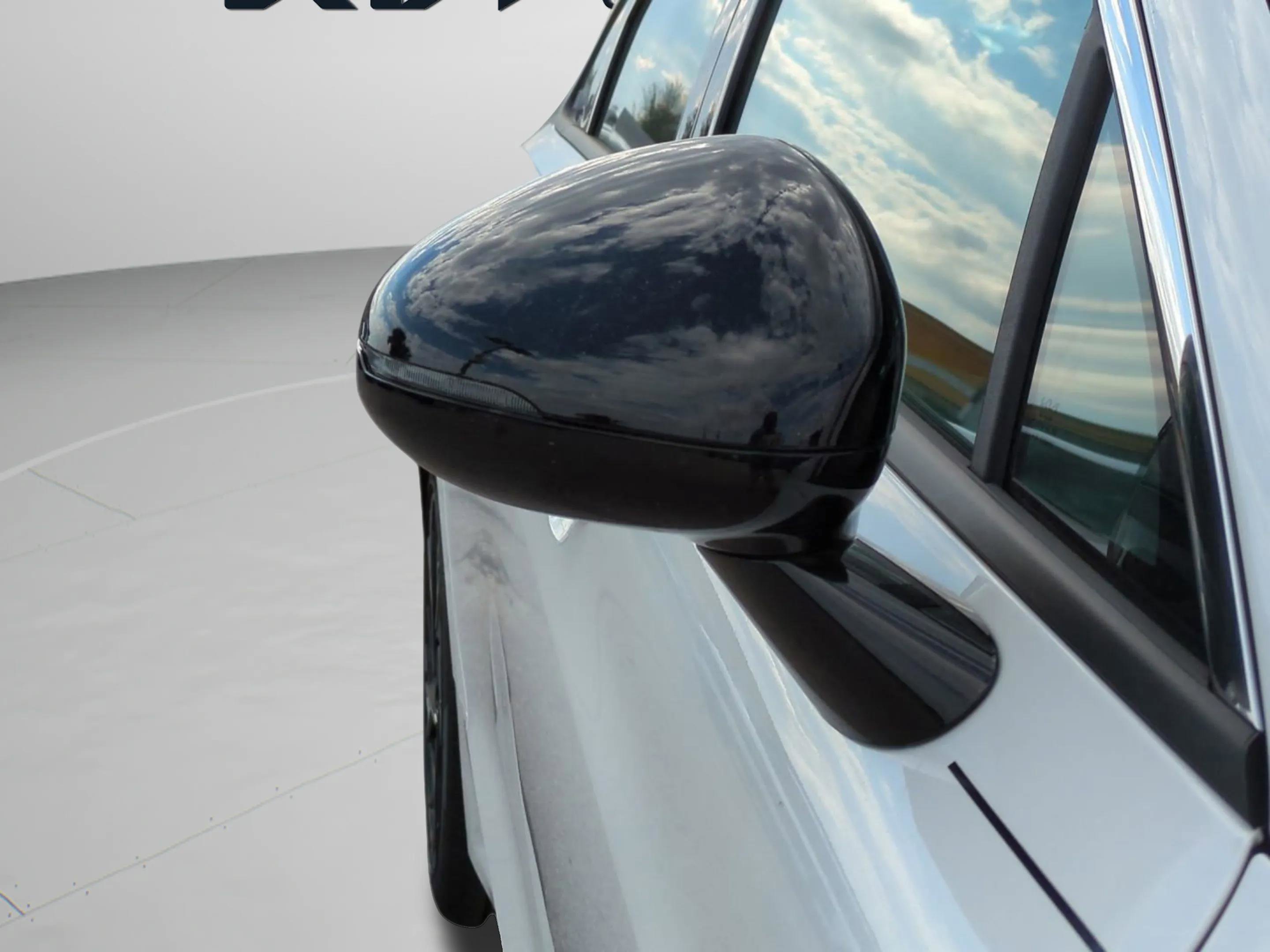 New 2026 Snow White Pearl Kia GT-Line image 43
