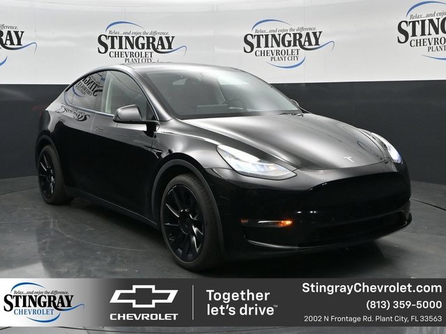 2022 Tesla Model Y Long Range Dual Motor All-Wheel Drive