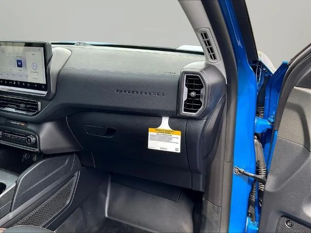 New 2026 Velocity Blue Metallic Ford Outer Banks® image 61