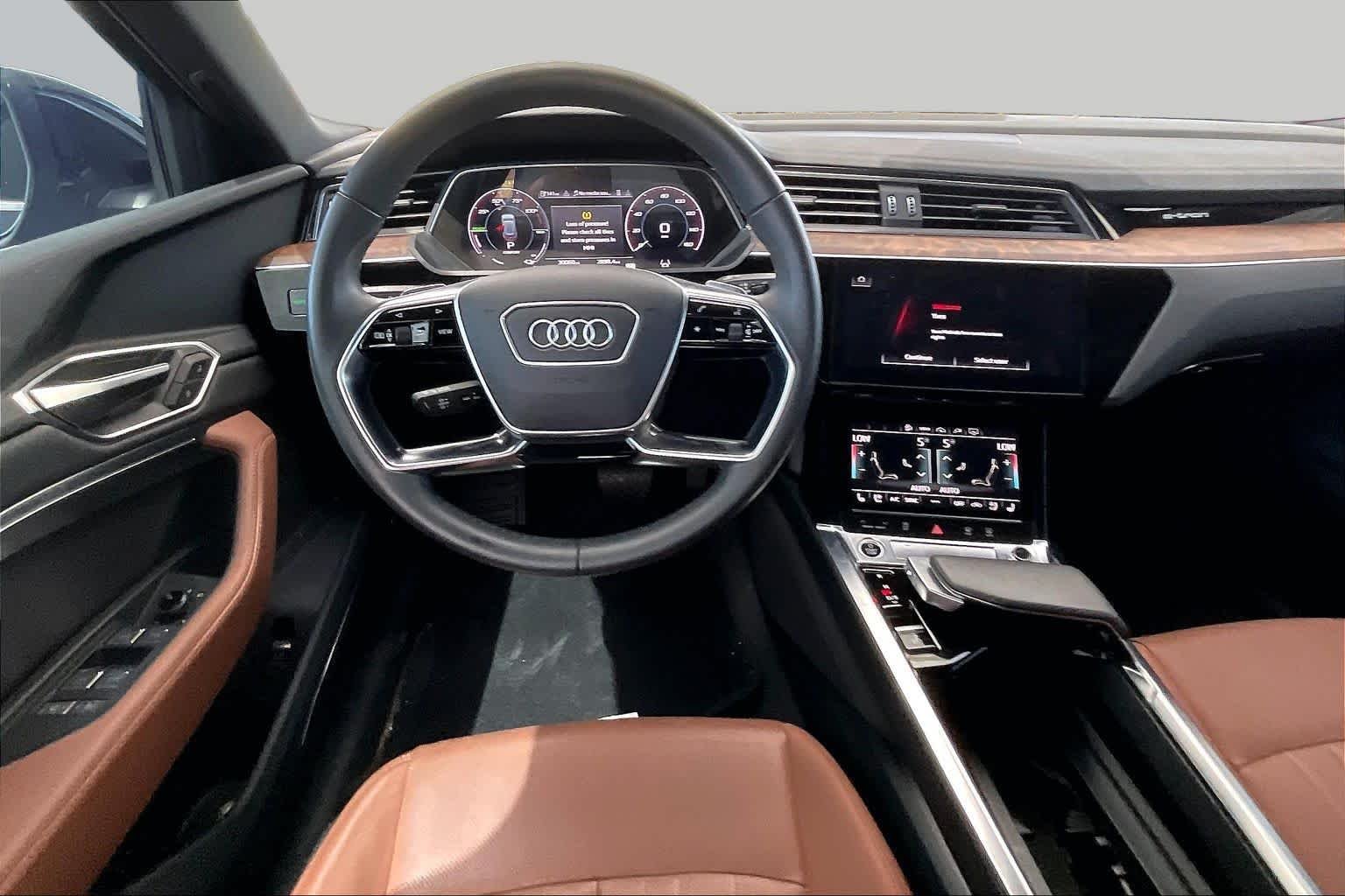 Used 2022 Brilliant Black Audi Premium Plus image 5
