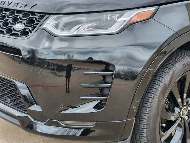 Certified Used 2025 Black Land Rover SE image 8