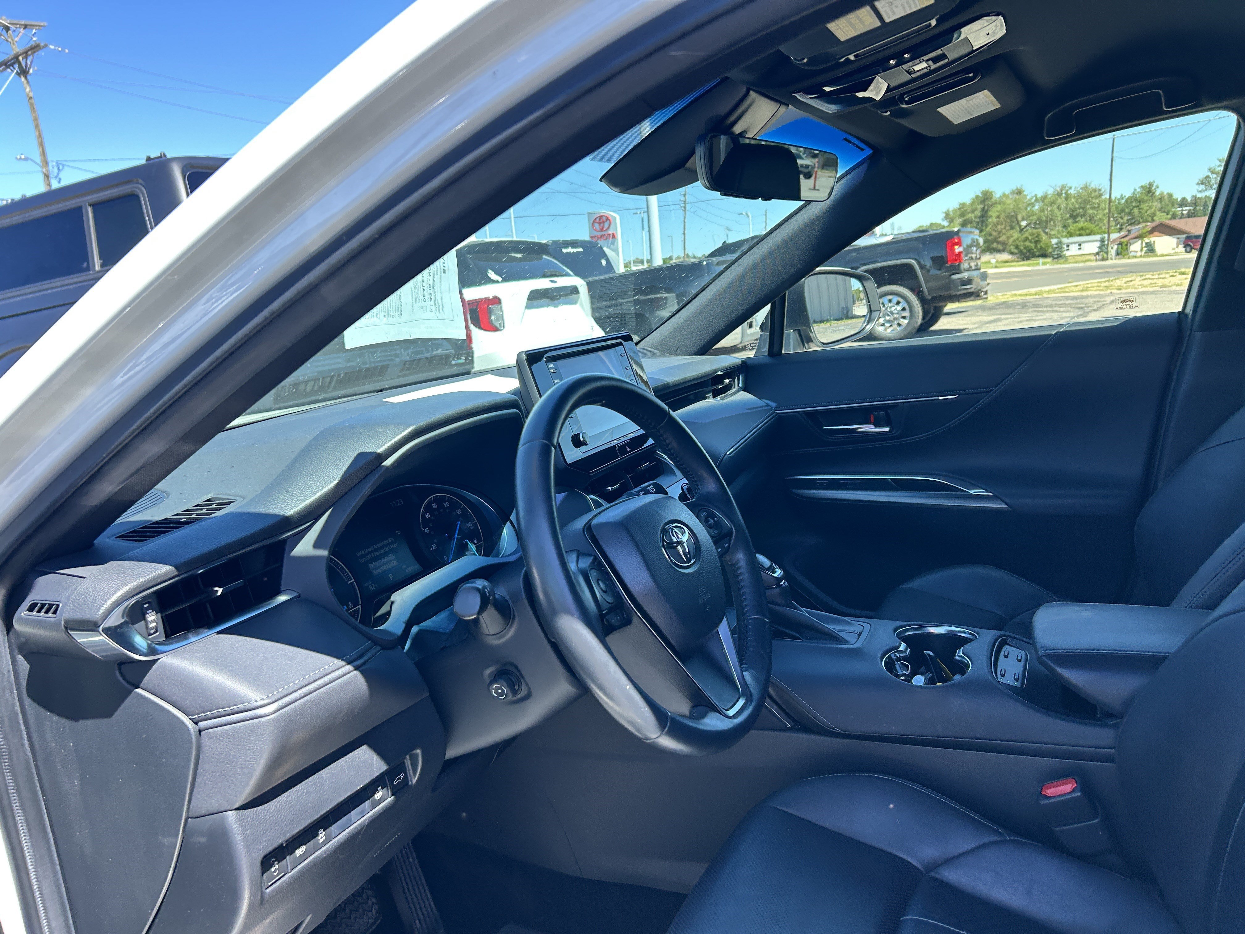 Used 2021 Blizzard Pearl Toyota LE image 9
