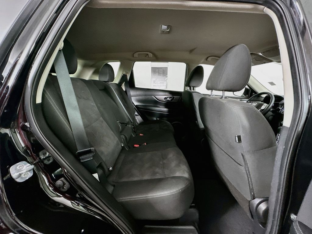 Used 2016 Magnetic Black Nissan SV image 28